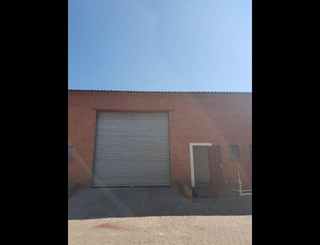 166M² WAREHOUSE TO LET IN ALRODE SOUTH