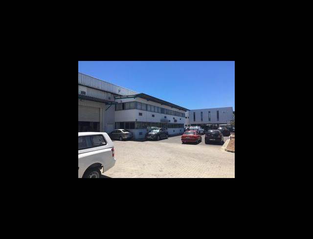 1,912M² WAREHOUSE TO LET IN EPPING INDUSTRIAL
