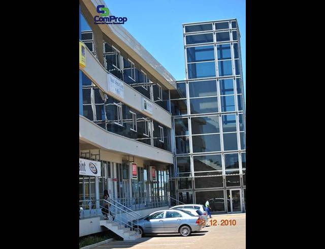 76M² OFFICE TO LET IN BALLITO CENTRAL