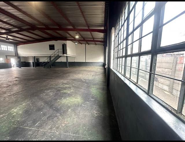 488M² WAREHOUSE TO LET IN ELANDSFONTEIN