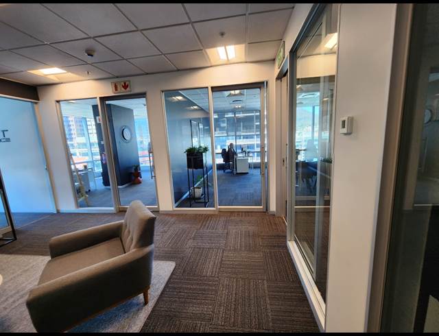 311M² OFFICE TO LET IN CAPE TOWN CITY CENTRE