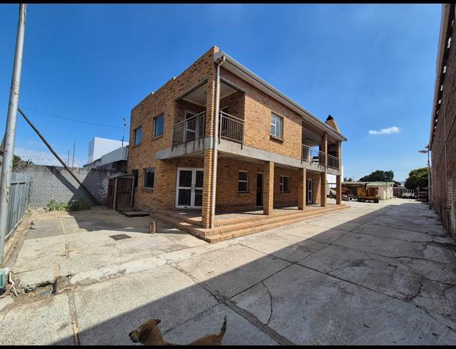 300M² WAREHOUSE TO LET IN BEACONVALE