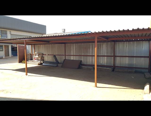 500M² FACTORY TO LET IN ANDERBOLT