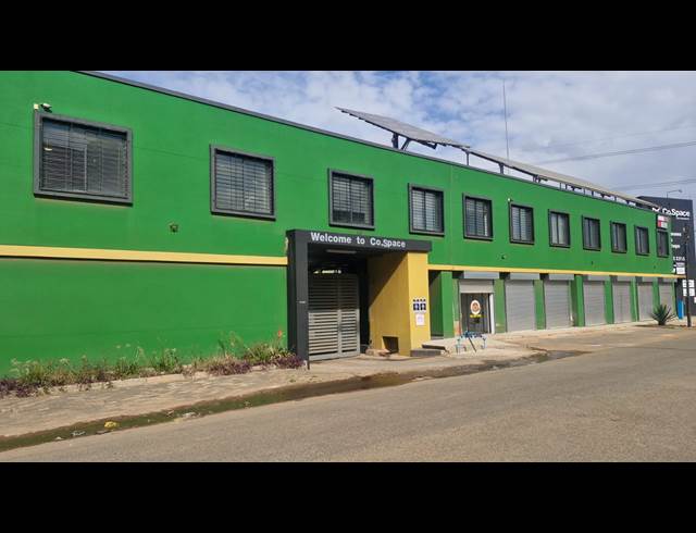 1,800M² WAREHOUSE TO LET IN SELBY