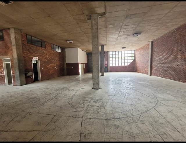416M² WAREHOUSE TO LET IN PINETOWN CENTRAL