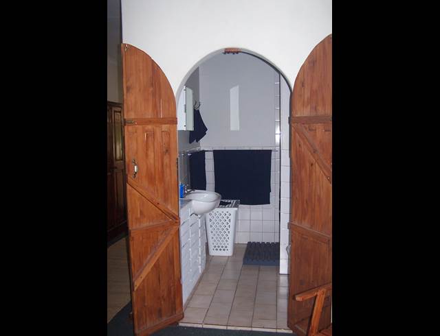 1 bed property to rent in NIETGEDACHT 535-JQ