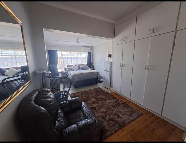 3 bed property to rent in ROUX PARK