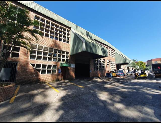 440M² WAREHOUSE TO LET IN PINETOWN NORTH INDUSTRIA