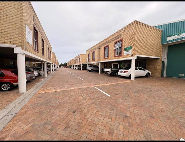 300M² WAREHOUSE TO LET IN MARCONI BEAM INDUSTRIA