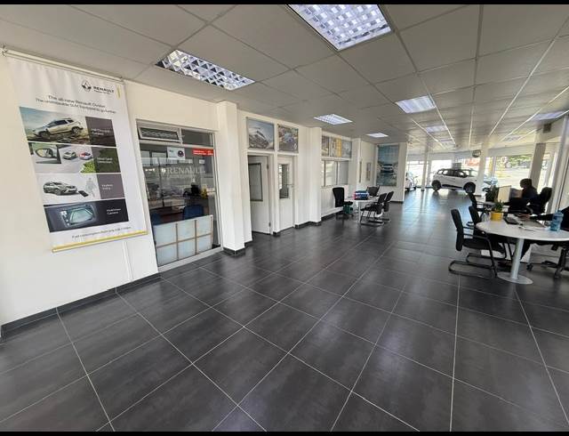 2,550M² RETAIL TO LET IN ARCADIA