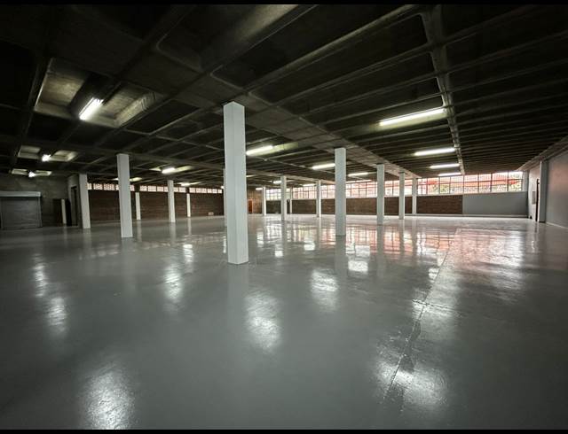 2,082M² WAREHOUSE TO LET IN WYNBERG