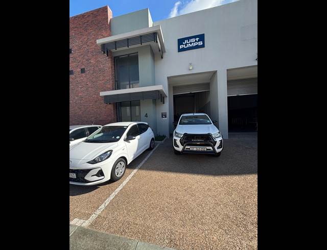 260M² WAREHOUSE TO LET IN BONNIE BRAE