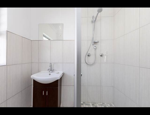 2 BEDROOM APARTMENT TO LET IN TAMBOERSKLOOF