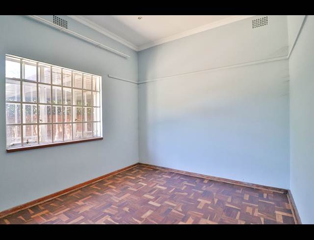 3 BEDROOM HOUSE TO LET IN PRIMROSE HILL