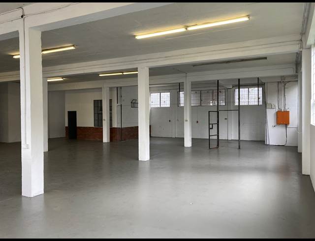 400M² WAREHOUSE TO LET IN WESTMEAD