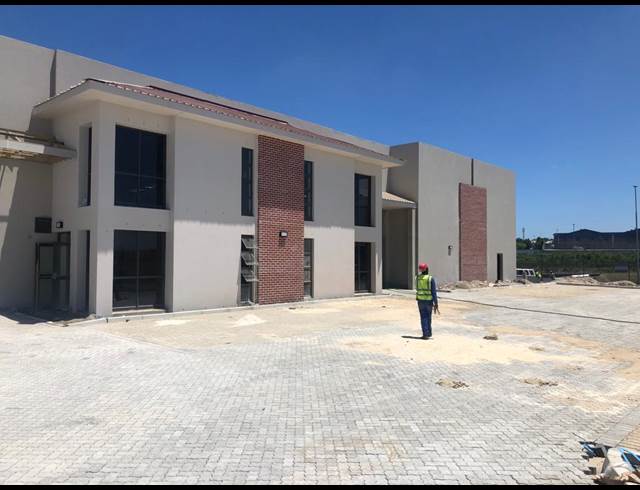 445M² WAREHOUSE TO LET IN STIKLAND INDUSTRIAL