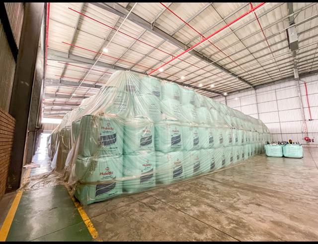 4,300M² WAREHOUSE TO LET IN RIVERHORSE VALLEY