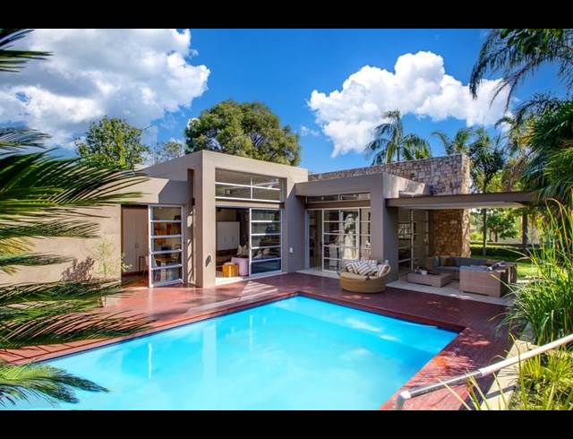 4 BEDROOM PROPERTY TO RENT IN FOURWAYS GARDENS