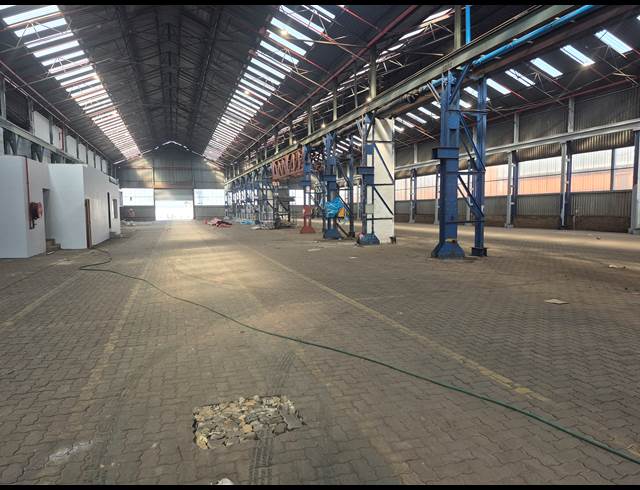 14,151M² WAREHOUSE TO LET IN ELANDSFONTEIN