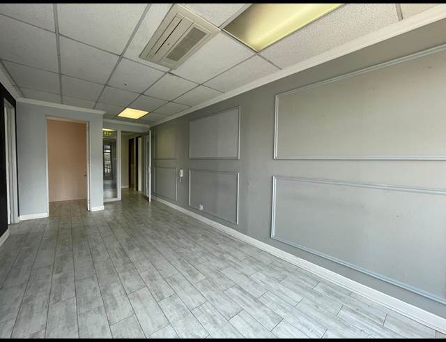 122.80M² OFFICE TO LET IN BRYANSTON