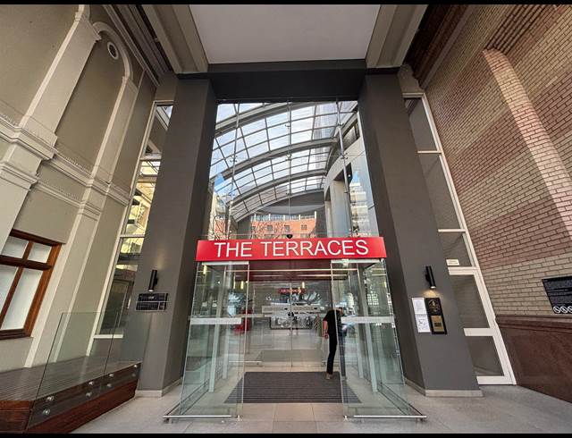 979M² OFFICE TO LET IN CAPE TOWN CITY CENTRE