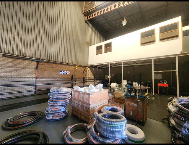 265M² MINI FACTORY TO LET IN WADEVILLE