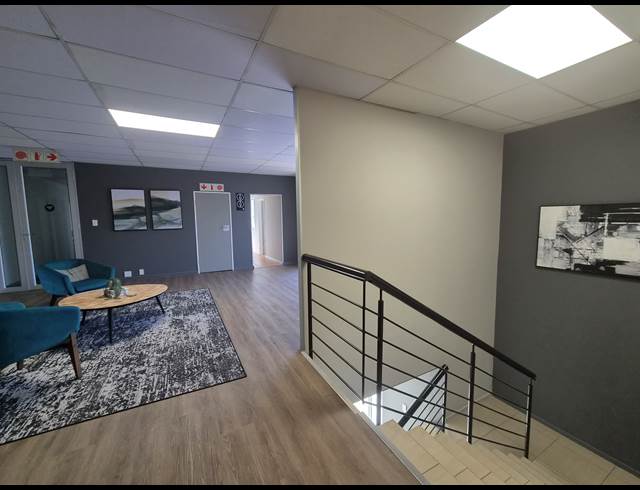 231M² OFFICE TO LET IN HALFWAY HOUSE