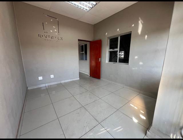 300M² WAREHOUSE TO LET IN SUNDERLAND RIDGE