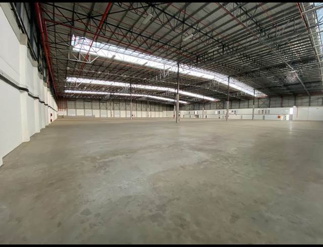 9,724M² WAREHOUSE TO LET IN EPPING INDUSTRIAL