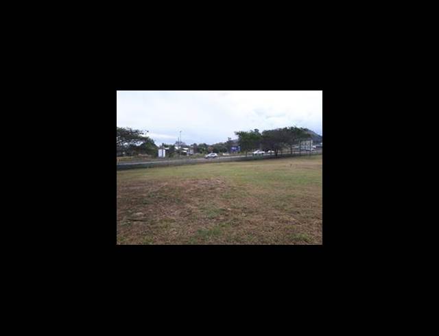 M² INDUSTRIAL YARD TO LET IN ROCKY DRIFT
