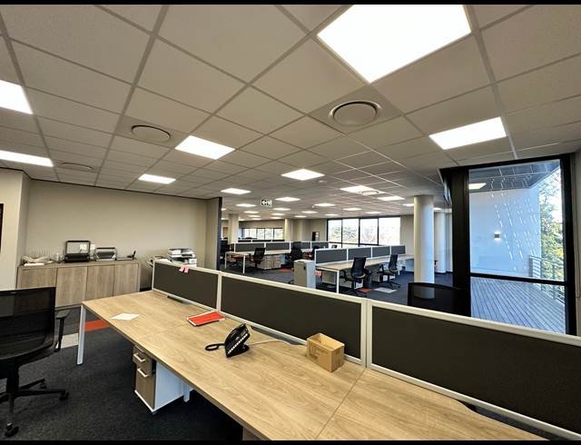 422M² OFFICE TO LET IN ROSEBANK