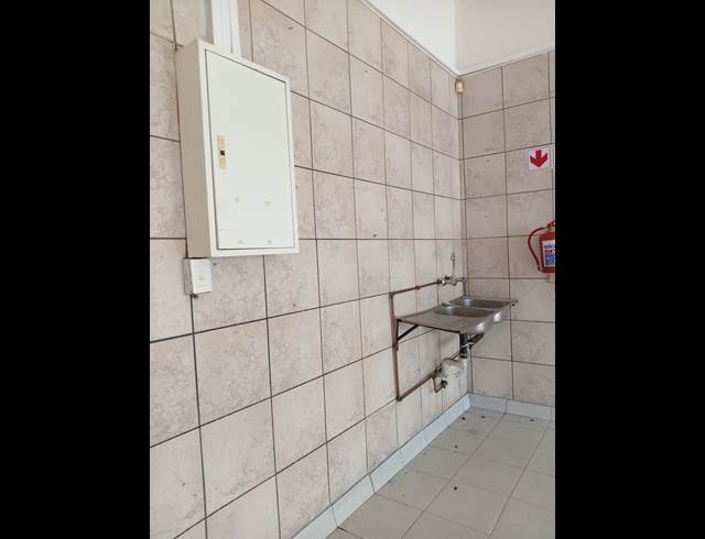 78M² RETAIL TO LET IN LAUDIUM