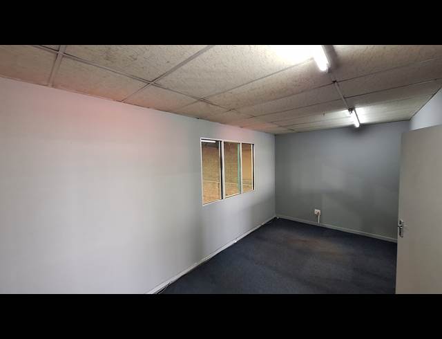 662M² WAREHOUSE TO LET IN KYA SANDS