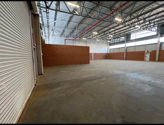 495M² WAREHOUSE TO LET IN HIGHVELD