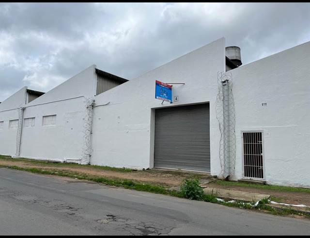 1,440M² WAREHOUSE TO LET IN DAL JOSAFAT