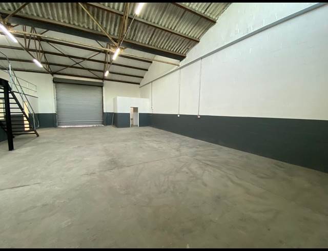 280M² WAREHOUSE TO LET IN EPPING INDUSTRIAL