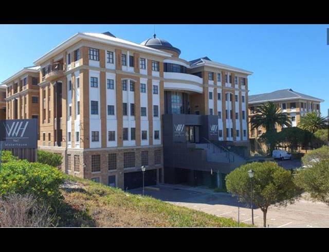 619M² OFFICE TO LET IN CENTURY CITY