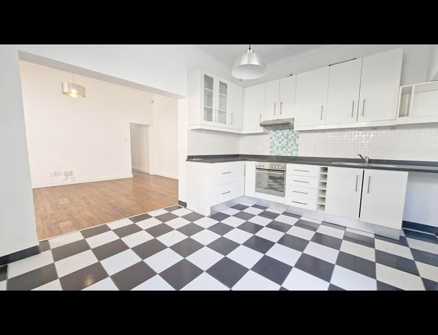 2 bed property to rent in OBSERVATORY