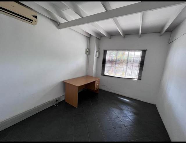 INDUSTRIAL PROPERTY TO RENT IN MKONDENI