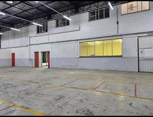 7,011M² WAREHOUSE TO LET IN PRETORIA WEST