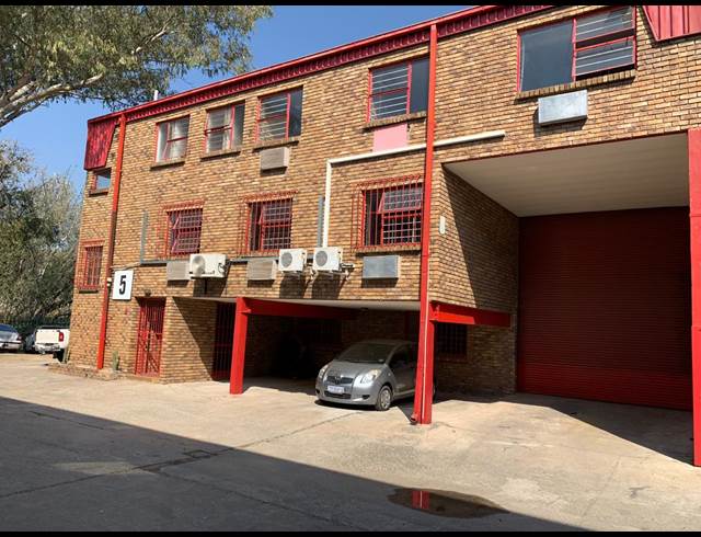 578M² WAREHOUSE RENTED IN STRIJDOMPARK