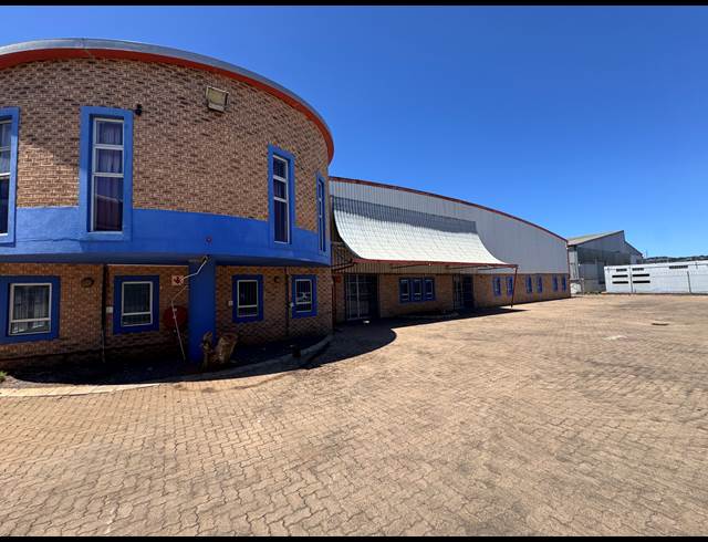 3,501M² WAREHOUSE TO LET IN SPRINGFIELD
