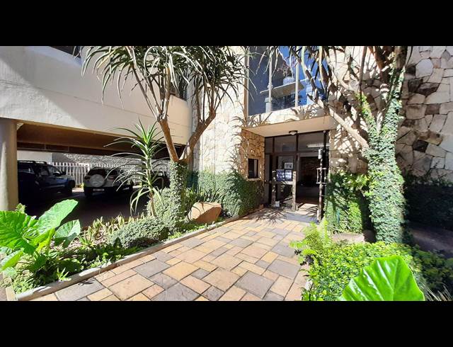 144M² OFFICE TO LET IN BALLITO CENTRAL