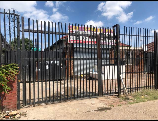 378M² RETAIL TO LET IN PRETORIA WEST