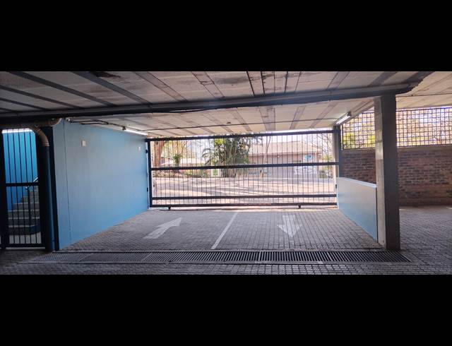 391M² OFFICE TO LET IN NELSPRUIT EXT 1