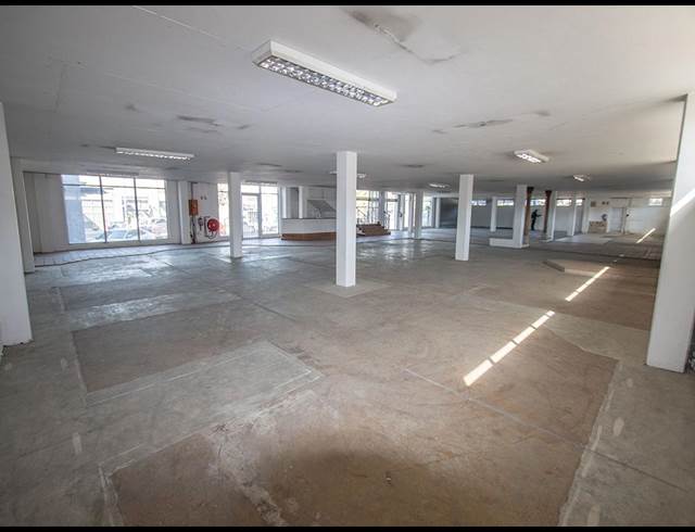 1,300M² WAREHOUSE TO LET IN KYA SANDS
