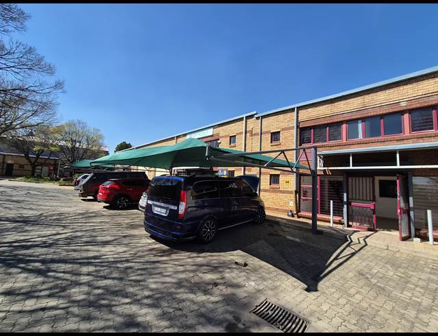 250M² WAREHOUSE TO LET IN ALLANDALE