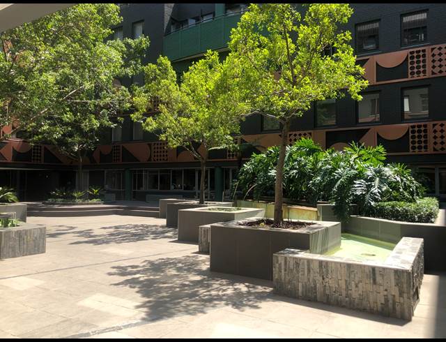 223M² RETAIL TO LET IN ROSEBANK