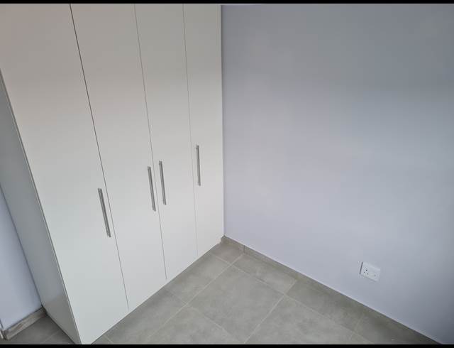 2 bed property to rent in RICHMOND