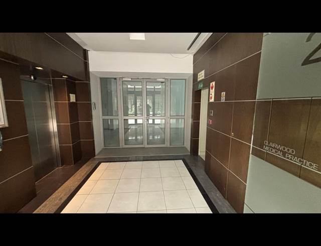 BUSINESS PROPERTY TO RENT IN GARDENS